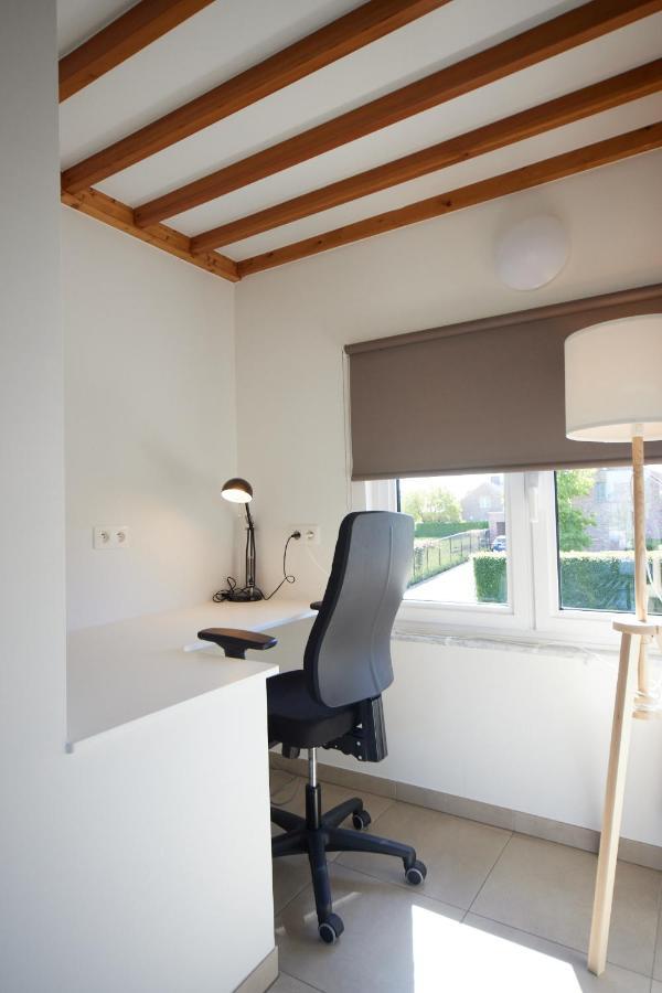 Apartment With A View And Parking Brecht Εξωτερικό φωτογραφία